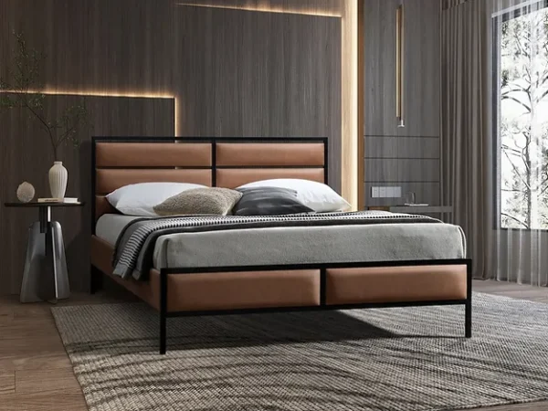Nashburg Metal Bed