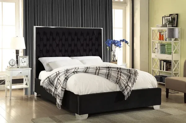 Anneli pholstered Bed